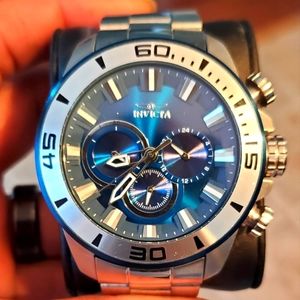 Invicta pre-owned